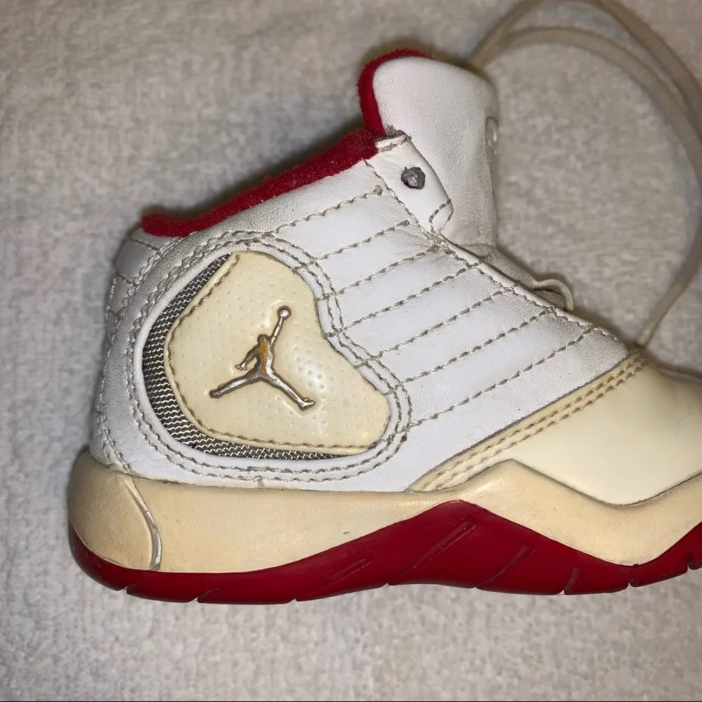 Infant 4C JORDAN B-2RUE 312526-104 White & Red True Vintage 2005 Baby Shoes